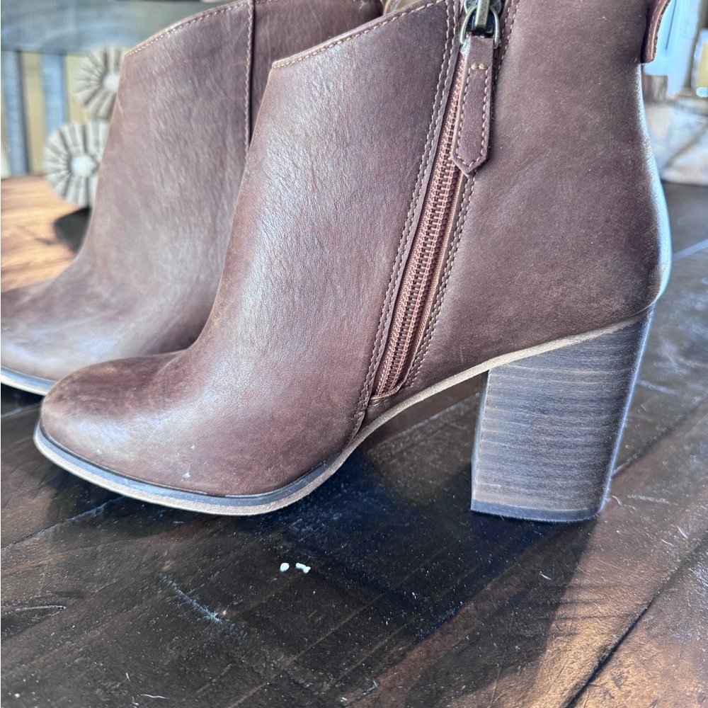 2 pair of new ankle boots - Picture 6 of 7